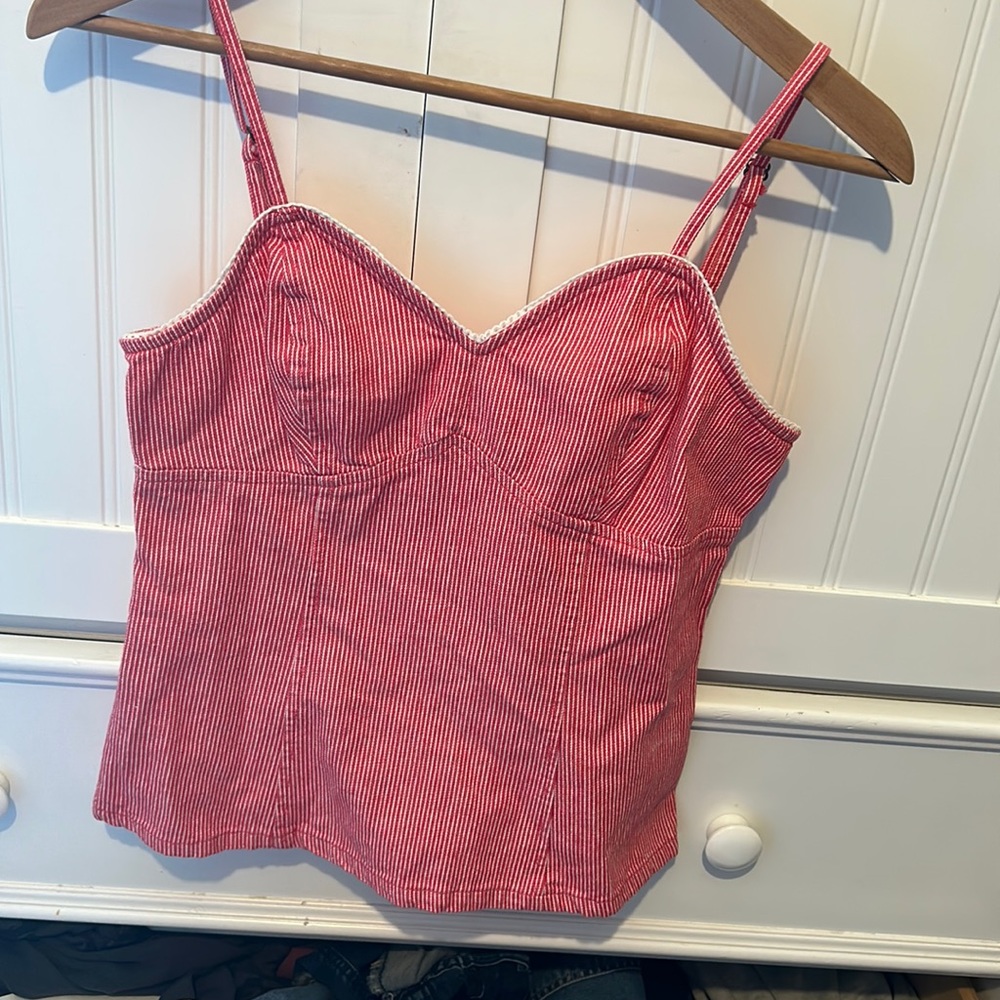 Cute country top!
